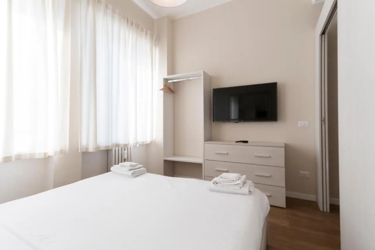 Via Torino Apartment 3 ミラノ イタリア