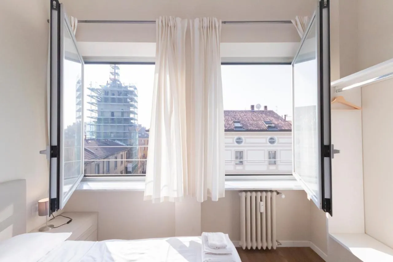 Via Torino Apartment 3 ミラノ